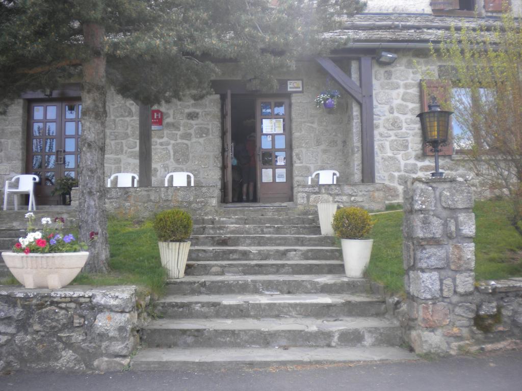 Hotel La Randonnee Nasbinals Zewnętrze zdjęcie